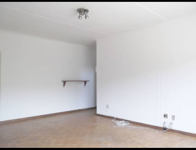 2 bed property to rent in CLAREMONT